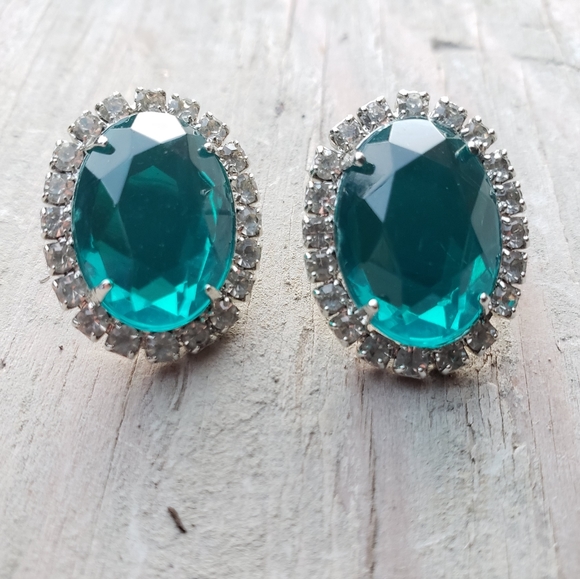 Vintage Aquamarine and Clear Rhinestone Earrings - Picture 4 of 5